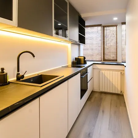 Friendly Apartment In Bucharest Exterior photo
